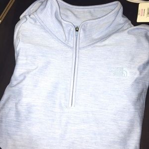 North face women’s quarter zip size XL, brand new